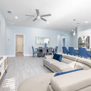 https://chestnut-luxury-villas-3.hotelstampa.org