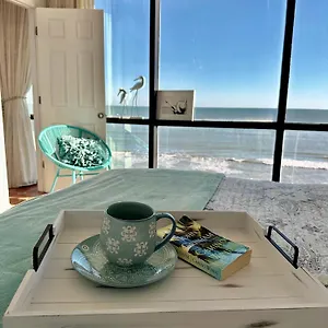 https://beautiful-oceanfront-two-bedroom-condo.thedaytonabeachhotels.com